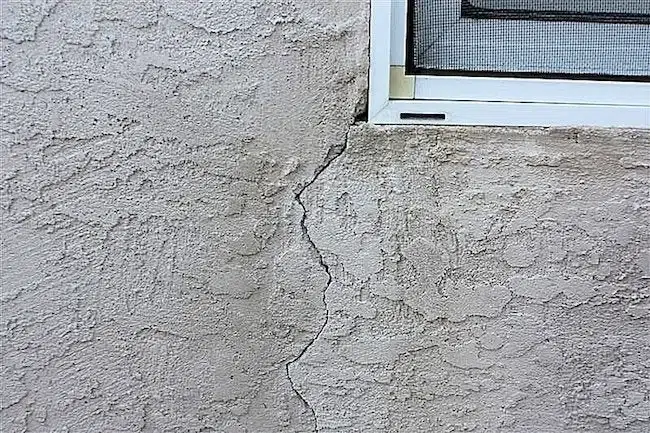 2024 January 18 Vista Painters painting contractors stucco crack how to repair. Stucco painting near me.