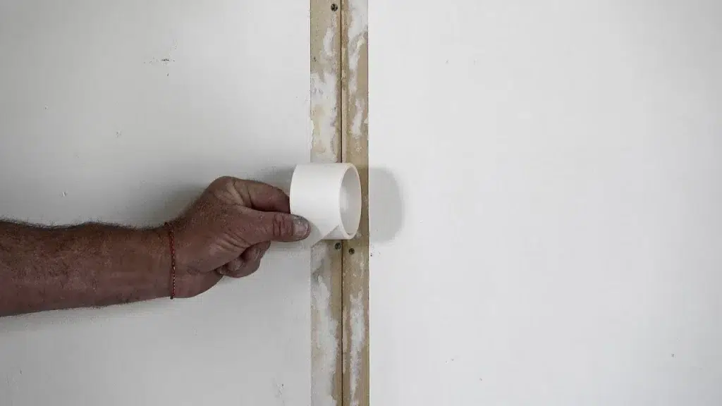 Wall Cracks And Wall Crack Repairs with drywall tape